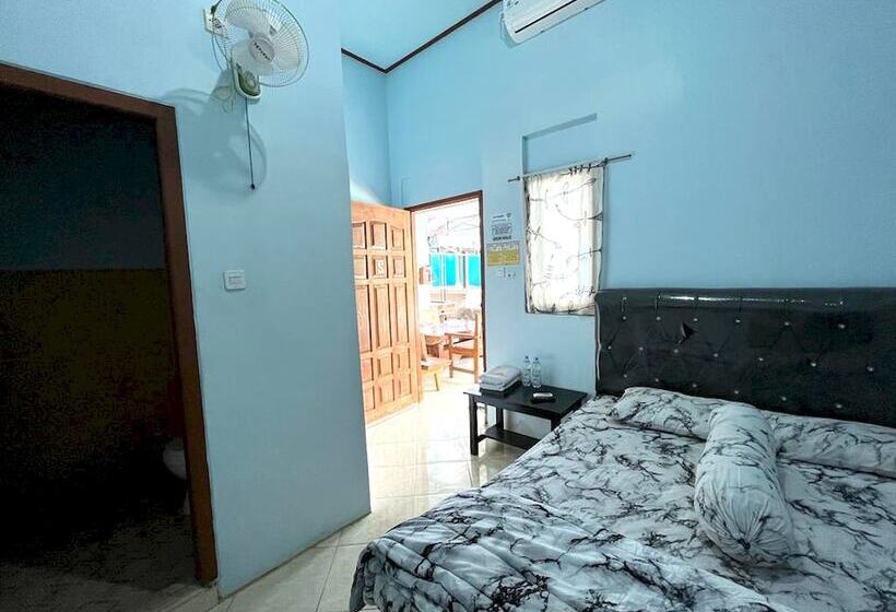 هتل Capital O 92615 Villa Utama D Alas Purwo