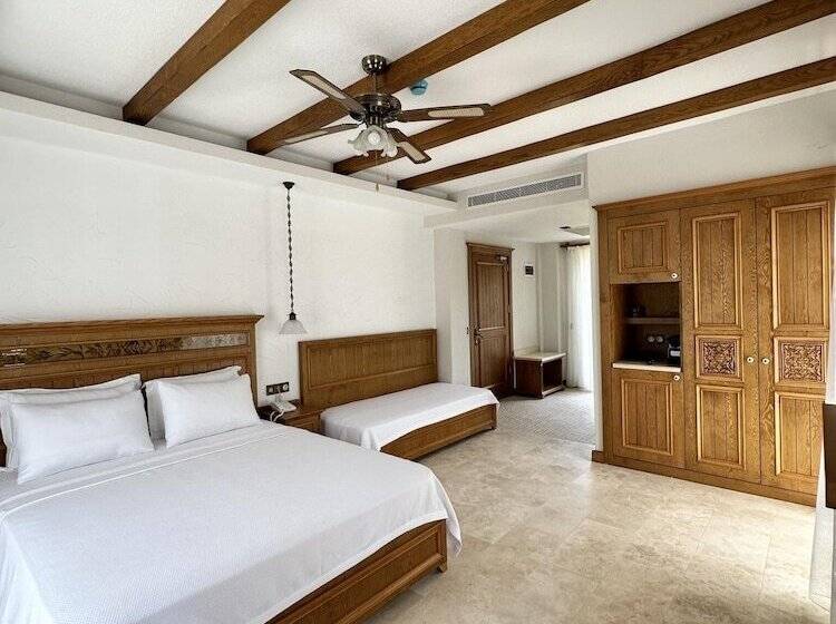 בית מלון כפרי Dilek Hanım Konağı Datça