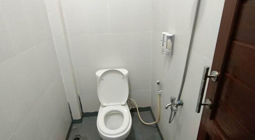 هتل Fanilly Guest House Marabahan By Oyo