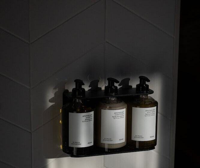 בית מלון כפרי Hilltop Forest