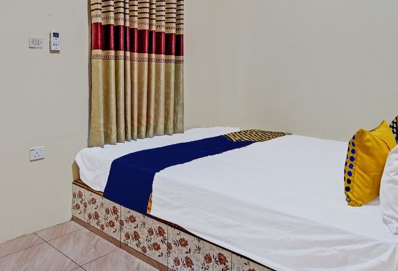 בית מלון כפרי Spot On 92527 Penginapan Kangean Syariahneartaman Merdeka Kalianget