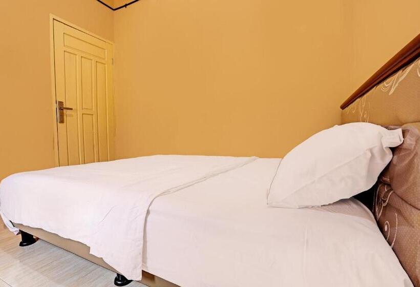 هتل Spot On 92523 Homestay Pasir Padi Permai Syariah