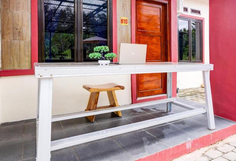 هتل Spot On 92523 Homestay Pasir Padi Permai Syariah