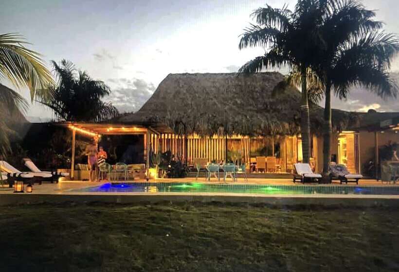 هتل Territorio Magico