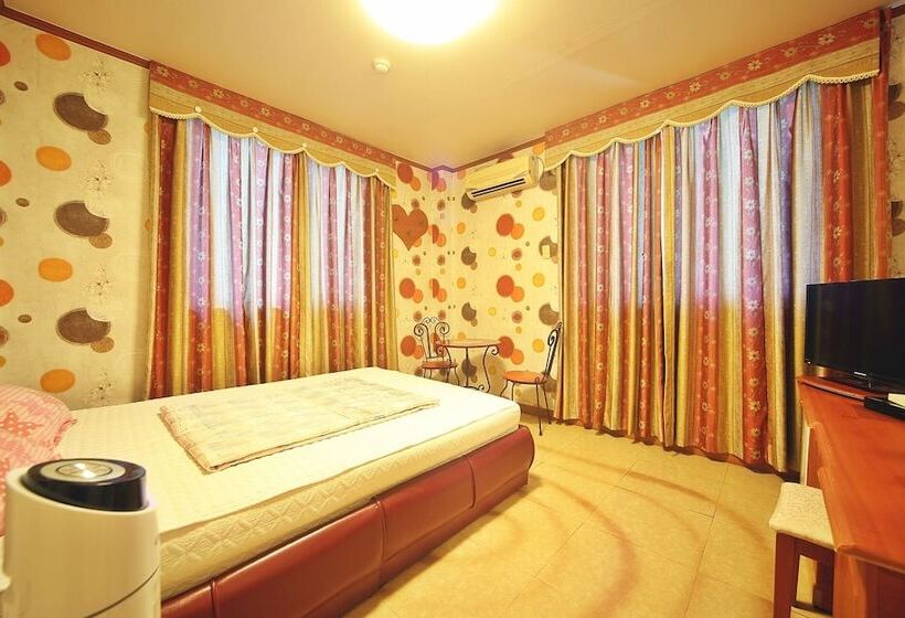 فندق على الطريق Gurye Purunsol