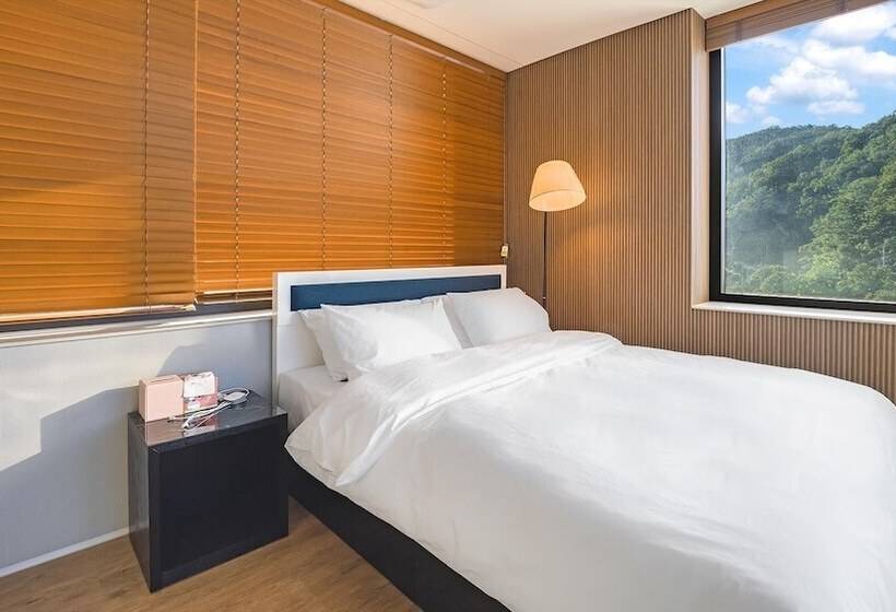 膳宿费 Gapyeong Laputa Resort