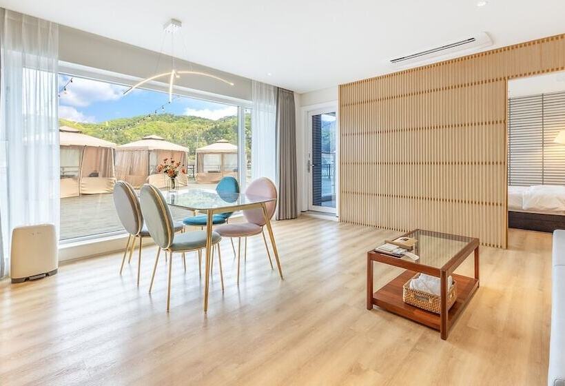 膳宿费 Gapyeong Laputa Resort