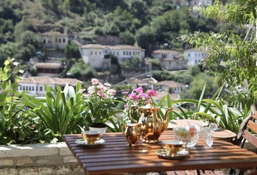 פנסיון Hani I Xheblatit