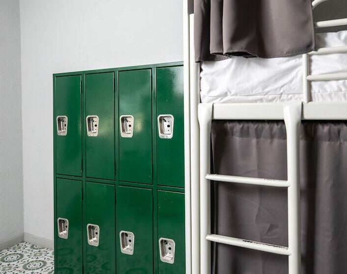 Bungalows Hostel