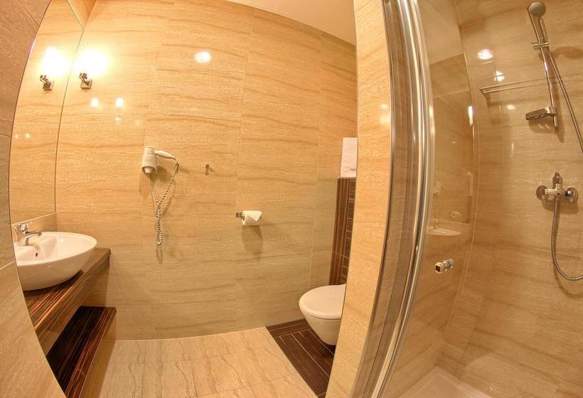 בית מלון כפרי Arkas