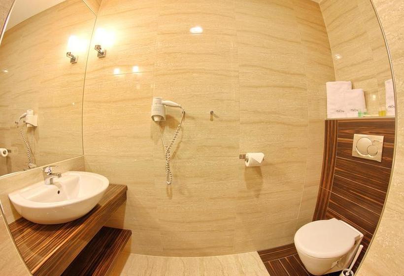 בית מלון כפרי Arkas