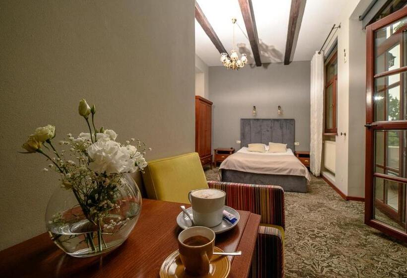 בית מלון כפרי Dworek Biały Domek