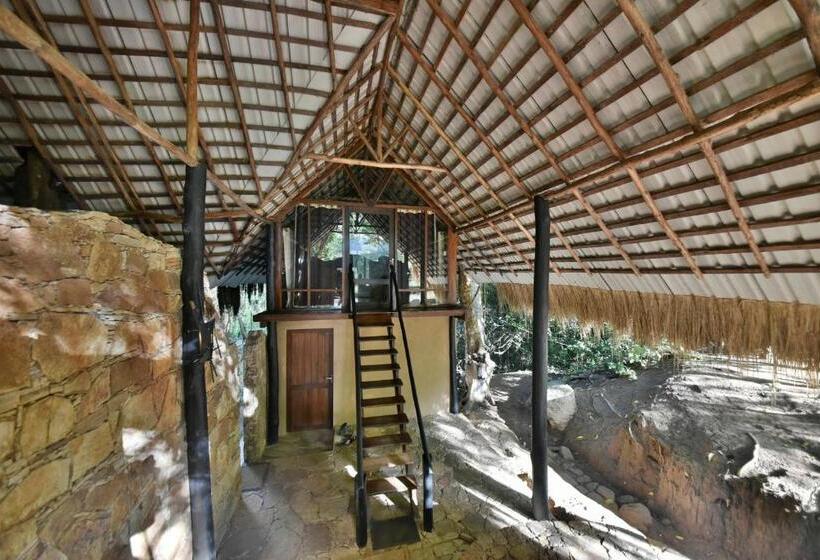 בית מלון כפרי Ella Jungle Resort