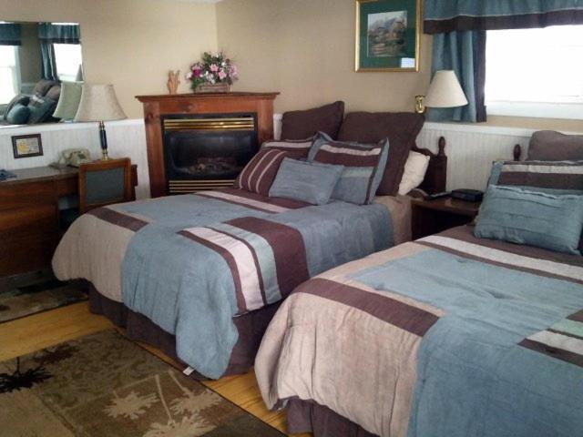 فندق Lazy E Motor Inn