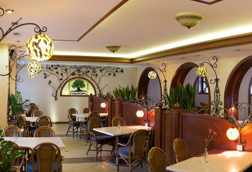 בית מלון כפרי Na Półboru