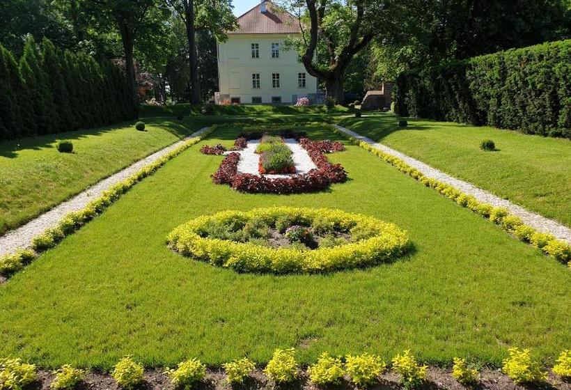 فندق Pałac Nakomiady