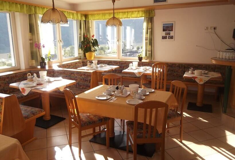 ホテル Pension Feiken