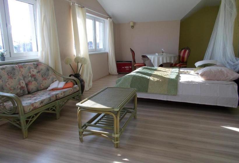 ホテル Bolimowianka