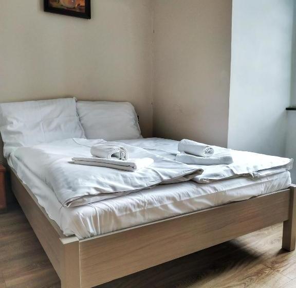 בית מלון כפרי Zamek Otmuchów