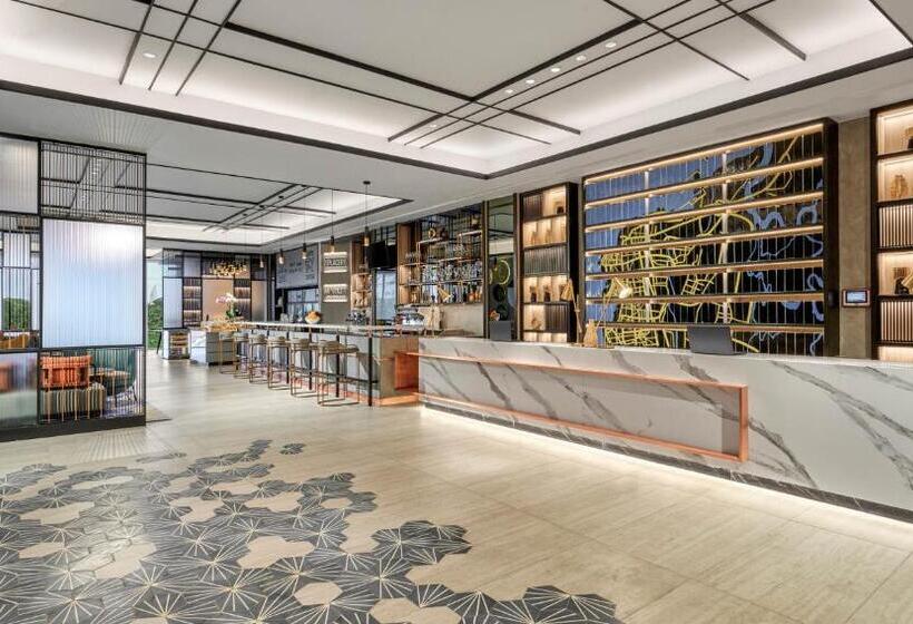 هتل Hyatt Place Makassar