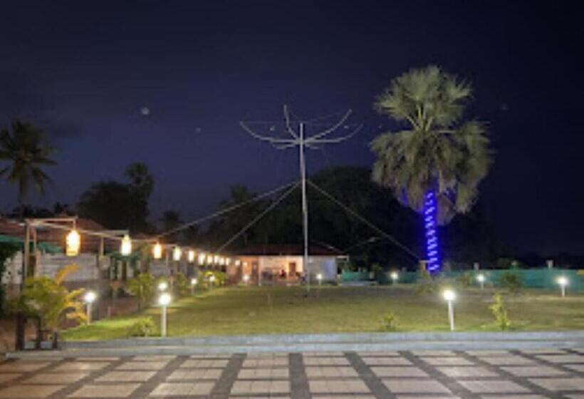 酒店 Lighthouse Beach Resort, Padu