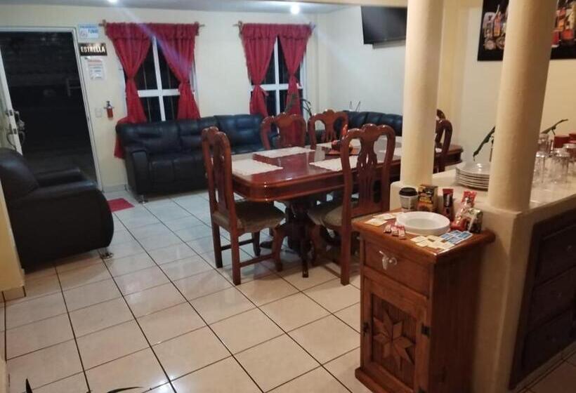 ホテル Mi Pueblito Magico