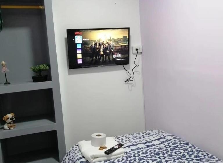 پانسیون Hospedaje Las Moras