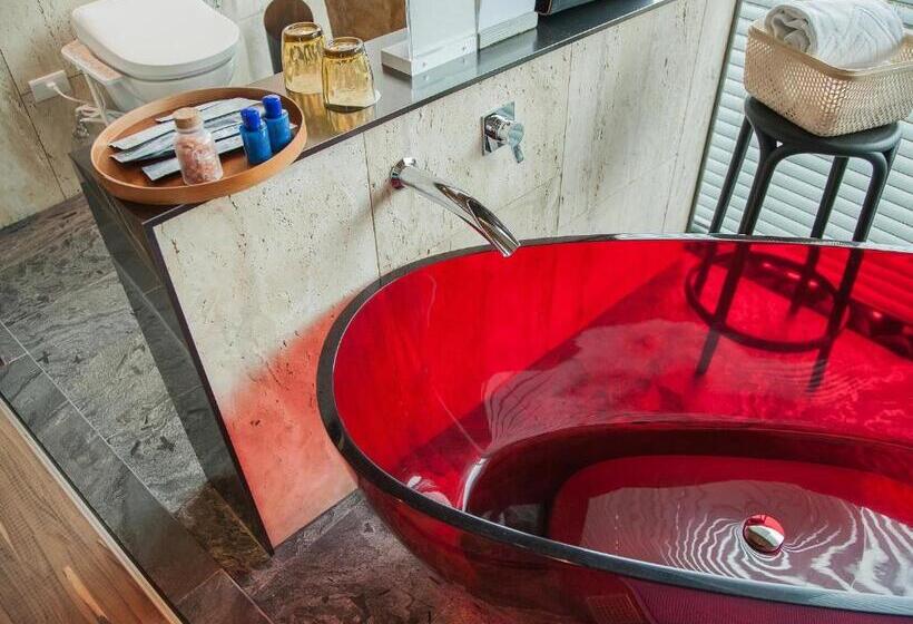 استراحتگاه The Forest Museum