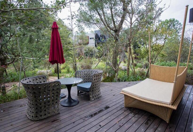 استراحتگاه The Forest Museum