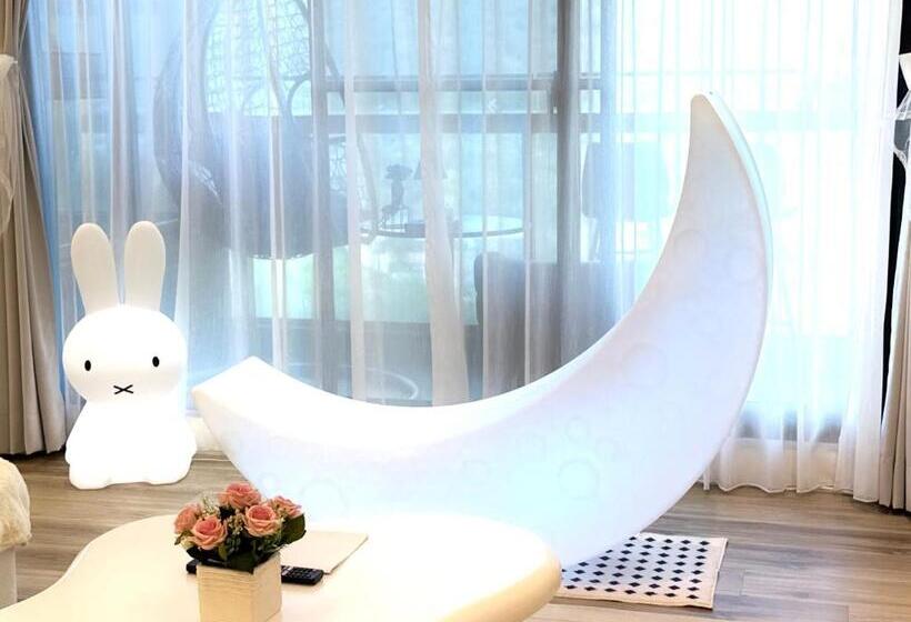 تختخواب و صبحانه 拾月。頭城無邊際泳池溫泉房