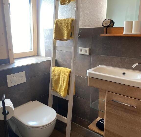 مبيت وإفطار übernachtung Beim Bio Metzger Zimmer Karl