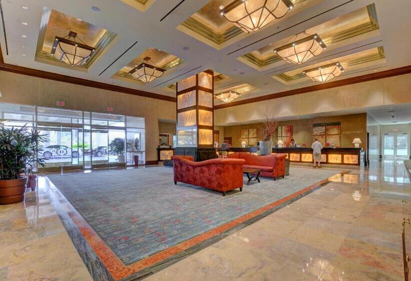 Elite Studio Mgm Signature Balcony Strip View