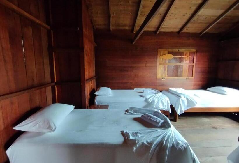 هتل Cabañas Iracas Del Mar