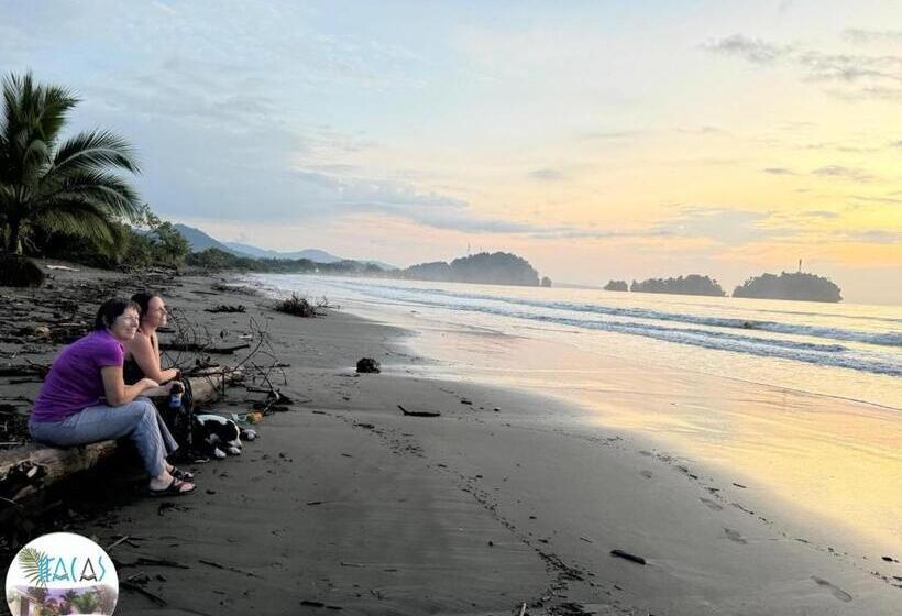 هتل Cabañas Iracas Del Mar