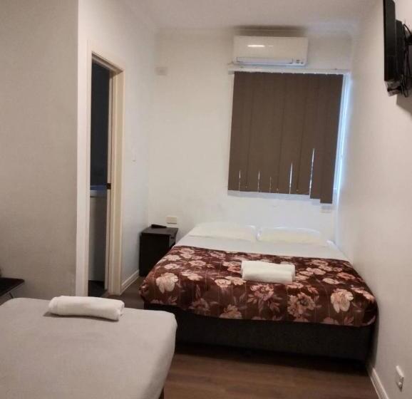 هتل Cliffinn Kangaroo Point