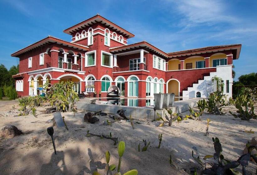 호텔 Hacienda Resort   Mae Phim