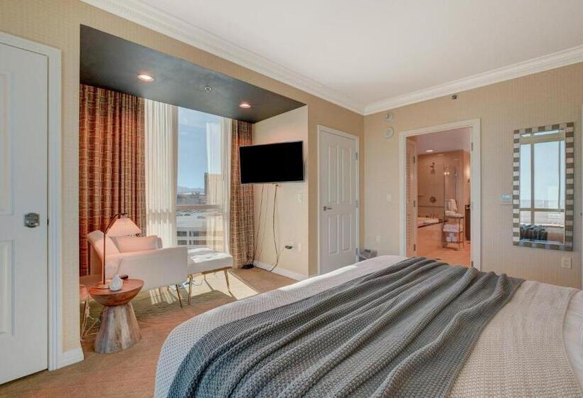 Luxe 1br 2bth Suite Mgm Signature Balcony