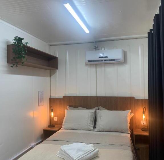 ペンション Container Guest House