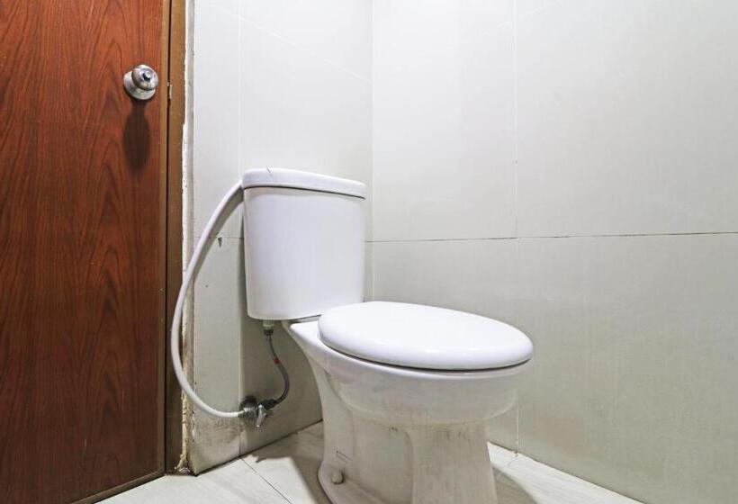 پانسیون Paus Guest House Pekanbaru