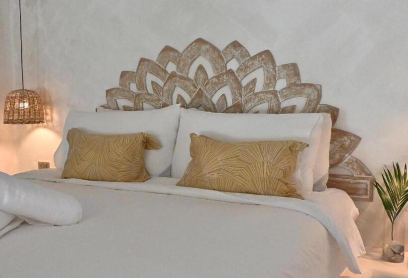 مبيت وإفطار Nusa Villa