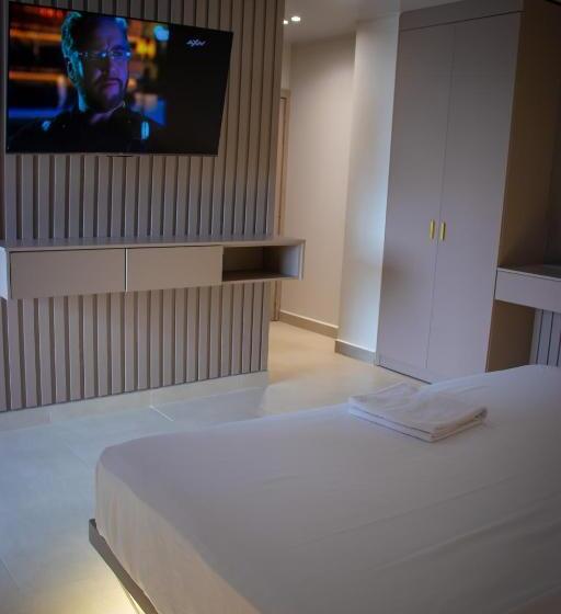 هتل Amazonas Suite , Suite Lujosa