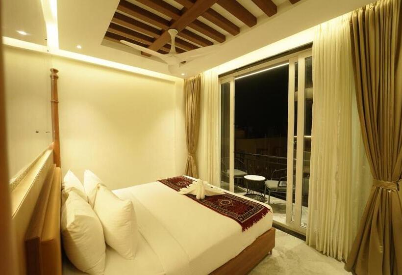 호텔 Yuvraj Le Royale