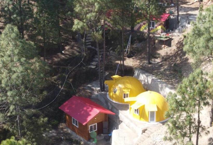 אתר נופש Shiv Forest Villas