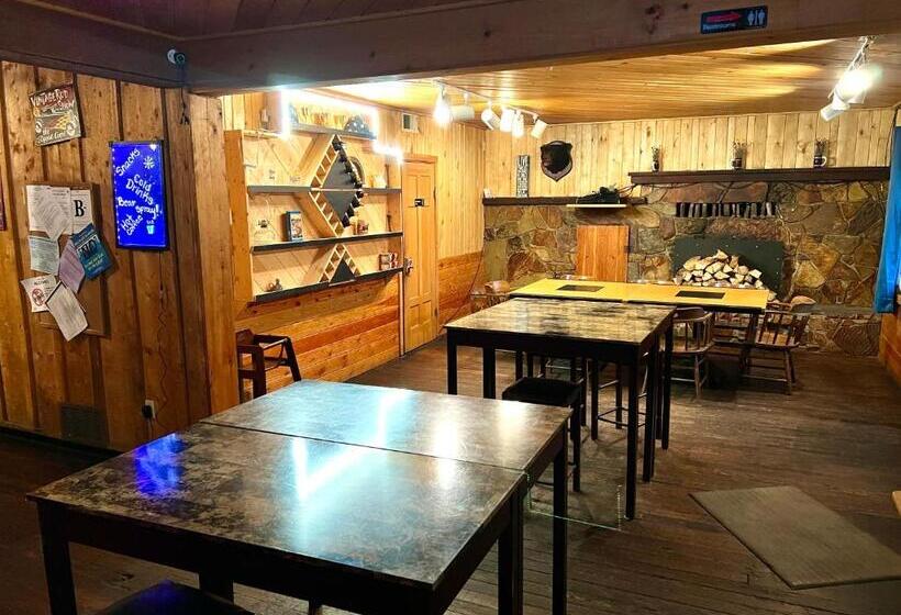 Triple G’s Resort   Cabin 11