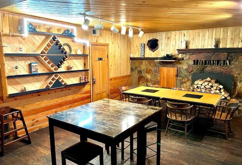 Triple G’s Resort   Cabin 11