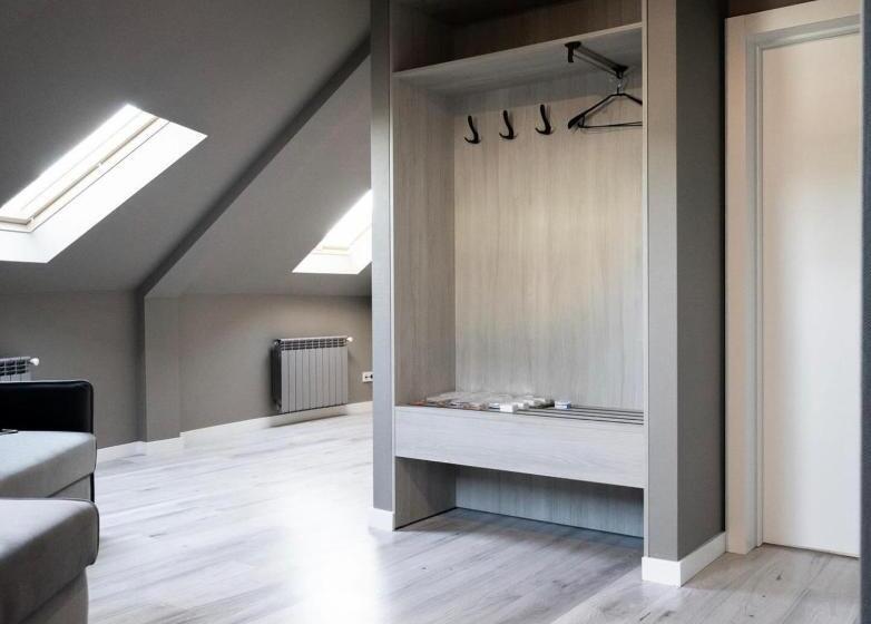 فندق صغير R.