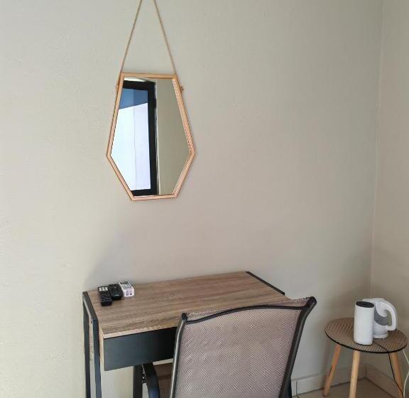 ベッドアンドブレックファースト Back Of The Moon Guesthouse