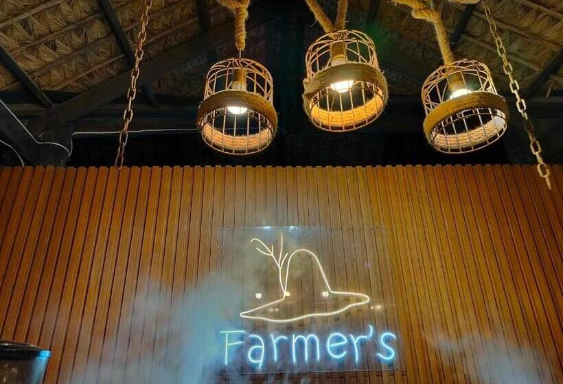 مبيت وإفطار Farmer’s Cafe Villas