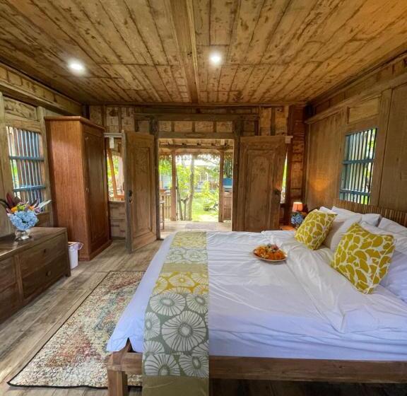 مبيت وإفطار Oemah Gebagan 78 Pertiwi Room