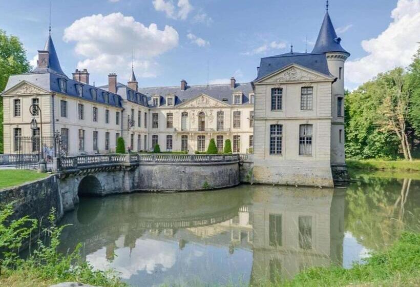 تختخواب و صبحانه Pierres Et Jardins